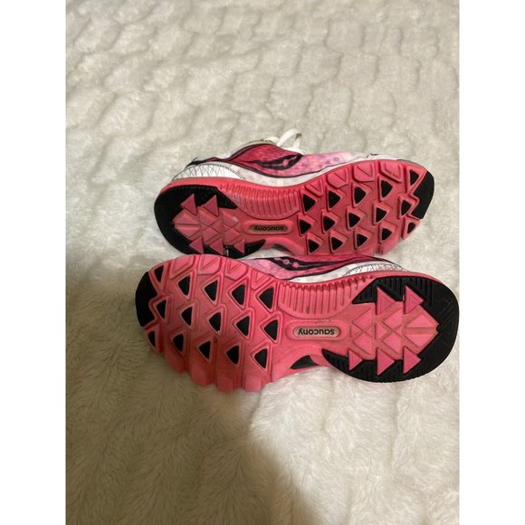 Saucony Kinvara 7 White Pink Mesh Running Shoes 10072-3 Womens Size 7 Flaws - Picture 7 of 9